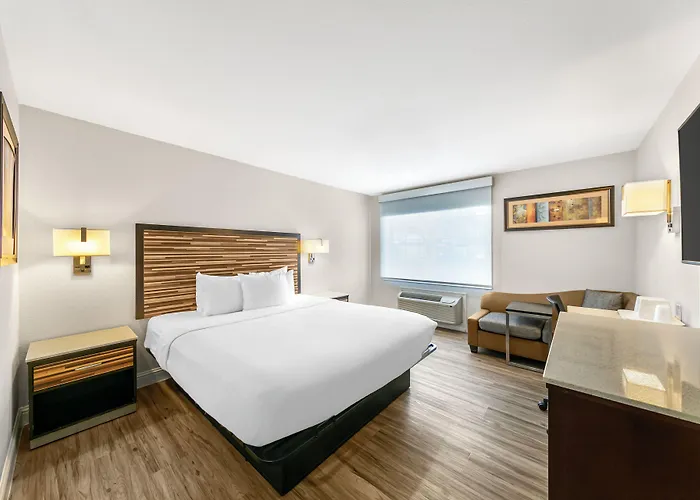 Quality Inn & Suites Sacramento Downtown Area